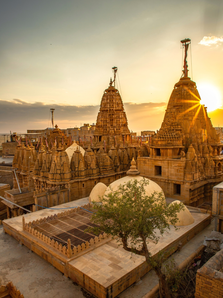 Jaipur to Jaisalmer taxi